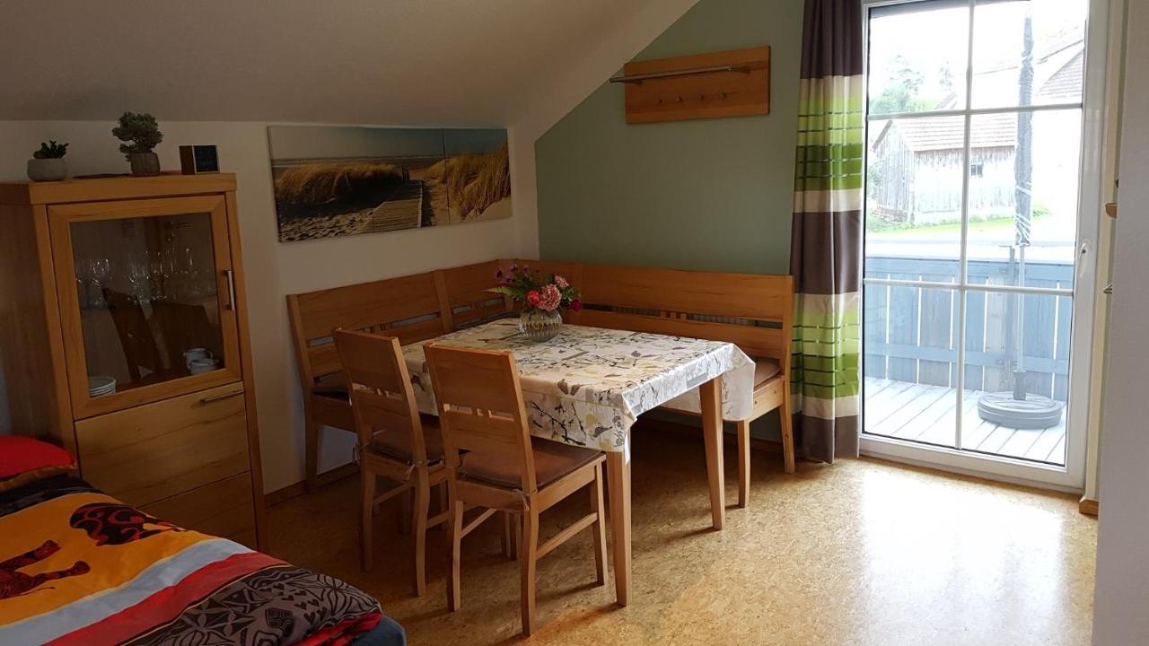 Ferienwohnung Robl Roetz ภายนอก รูปภาพ